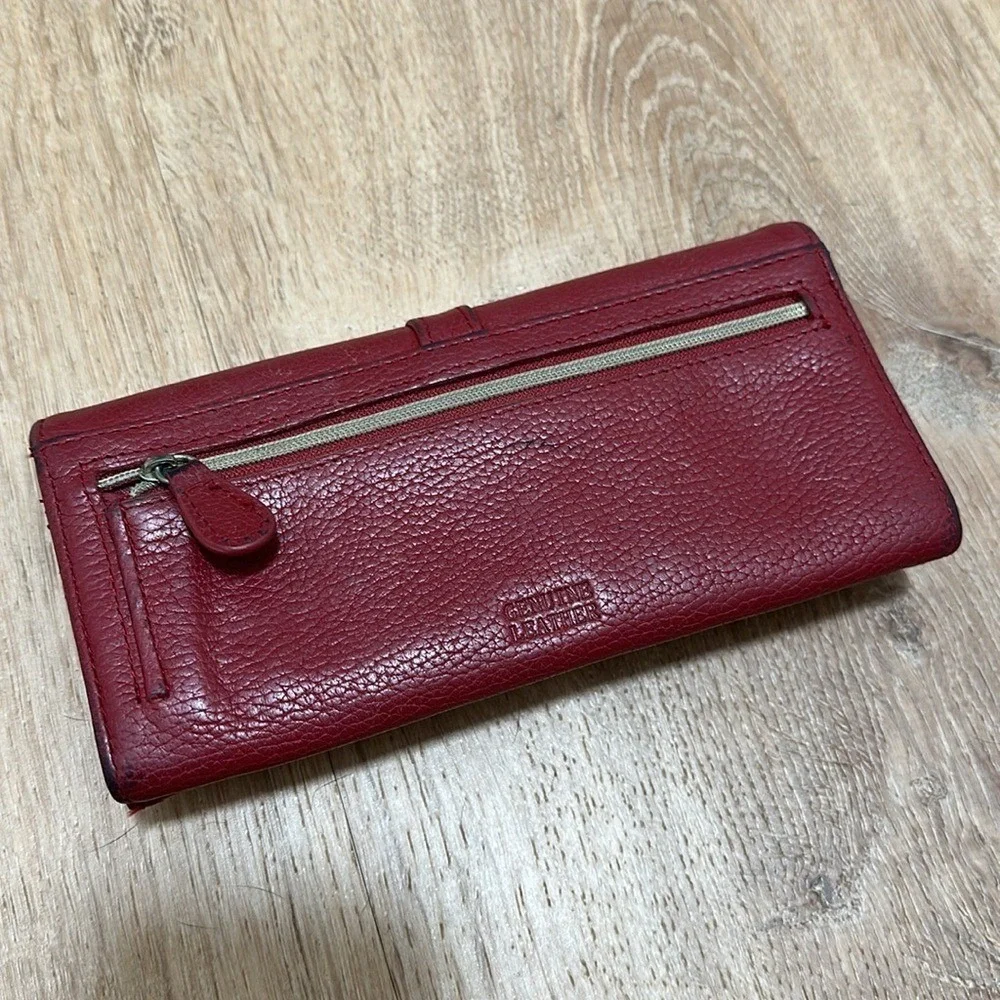 NAUTICA | Genuine Leather Tri-Fold Red Snap‎ Button Closure Wallet